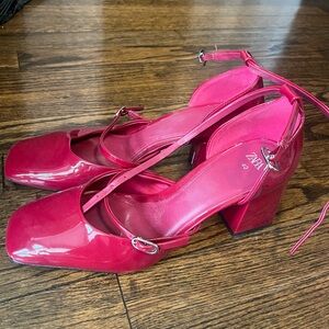 Zara Women's red  Heeled Shoes
